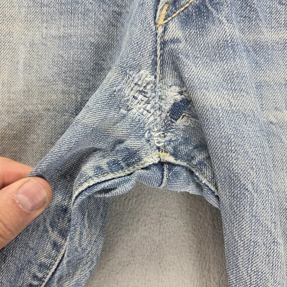 Vintage Levis Engineered Jeans Mens Blue Twisted Thrashed Button Fly Fits 32x32